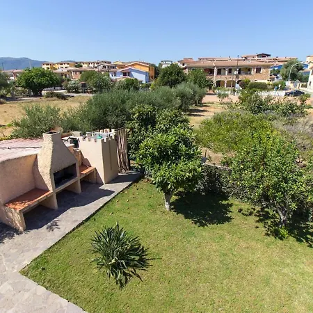 In Con Ampio Giardino Esterno Vakantiehuis *